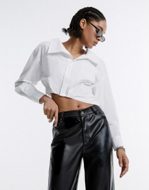 Urban Revivo Asymmetrical Cropped Women's Shirts White | ZML9791NT