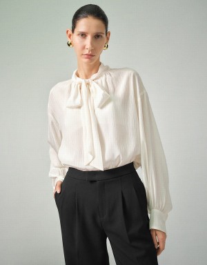 Urban Revivo Bow Neck Overhead With Tie Women's Blouse White | YHJ5190ID