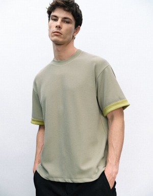 Urban Revivo Crew Neck Knitted Men's T Shirts Green | NEO9632CS