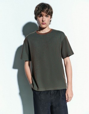 Urban Revivo Crew Neck Knitted Men's T Shirts Green | RAC3156KM