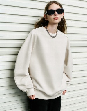 Urban Revivo Crew Neck Loose Women's Sweatshirts Khaki | HYO5751OK