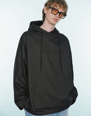 Urban Revivo Letter Embossed Oversized Hooded Overhead Men's Blouse Dark Grey | DBW5230AK