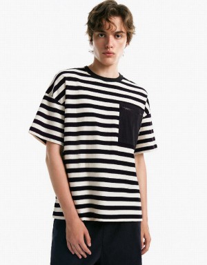 Urban Revivo Striped Crew Neck Men's T Shirts Black | EHP8794VP