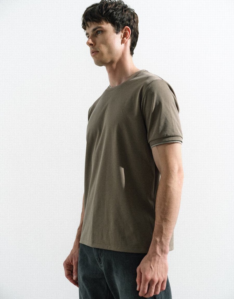 Urban Revivo Crew Neck Straight Men's T Shirts Khaki | XNF1014PM