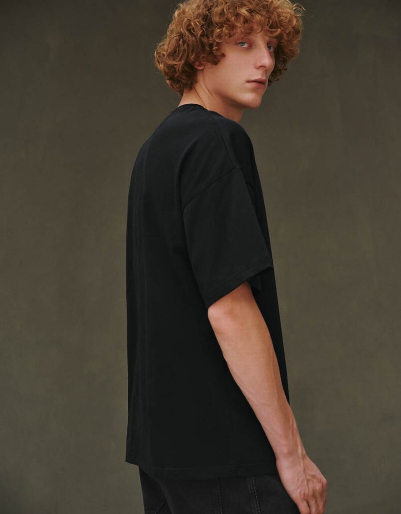 Urban Revivo Drop Shoulder Sleeve Crew Neck Men's T Shirts Black | YOJ1258IN