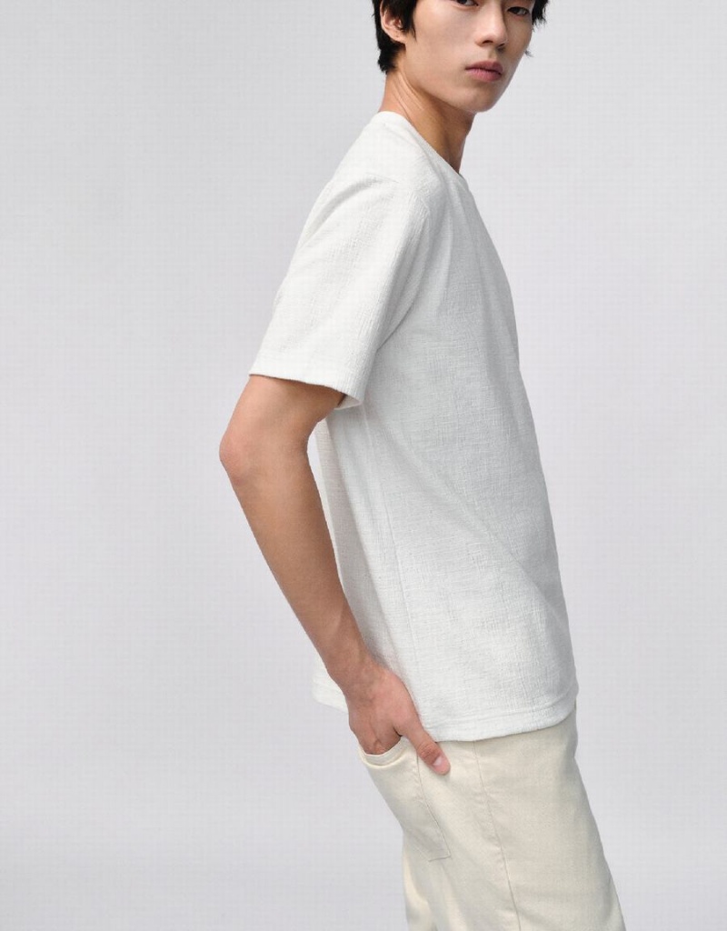 Urban Revivo Drop Shoulder Sleeve Crew Neck Men's T Shirts White | HTC6863GN