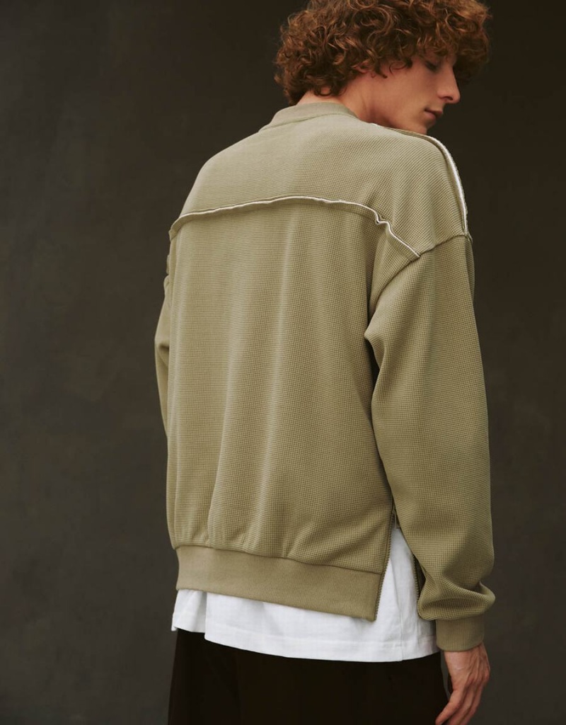 Urban Revivo Drop Shoulder Sleeve Crew Neck Men's Sweatshirts Khaki | TEW3498YG