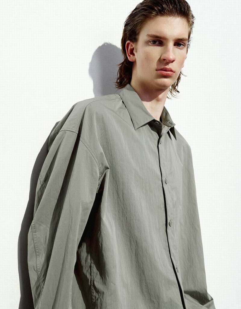 Urban Revivo Drop Shoulder Sleeve Oversized Men's Shirts Green | AAN6555VM