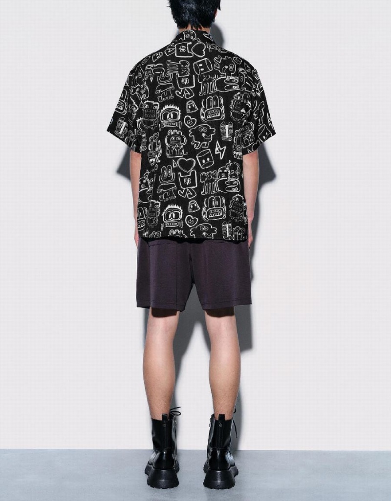 Urban Revivo Graffiti Printed Oversized Men's Shirts Black | VLV211IN