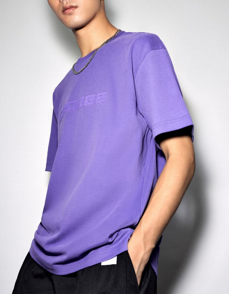 Urban Revivo Letter Embossed Crew Neck Men's T Shirts Purple | VIR9022UK