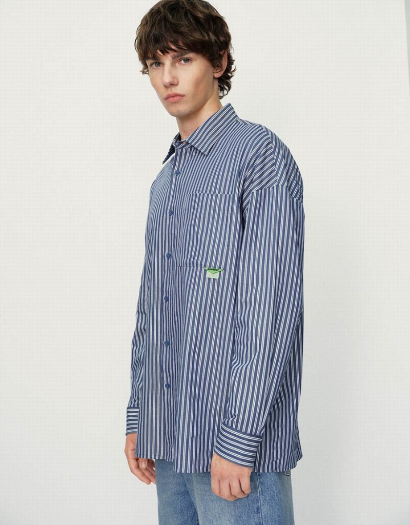 Urban Revivo Striped Oversized Men's Shirts Blue | CTV9893EB