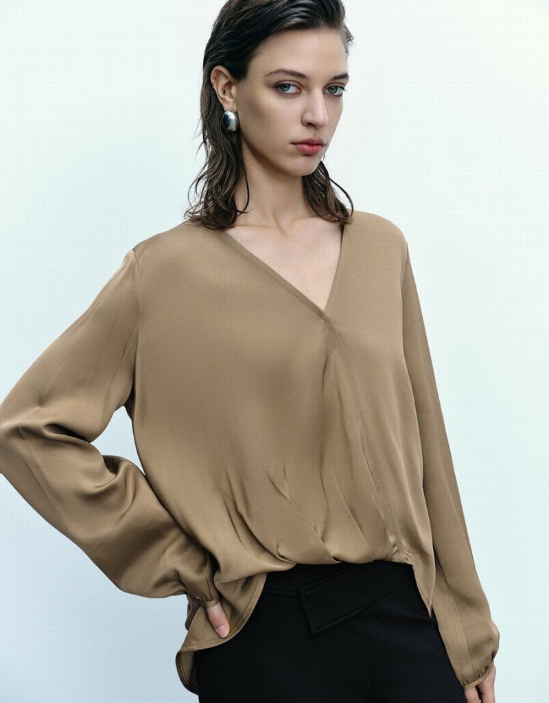 Urban Revivo Surplice Front V-Neck Overhead Women's Blouse Brown | ZXO4864FY