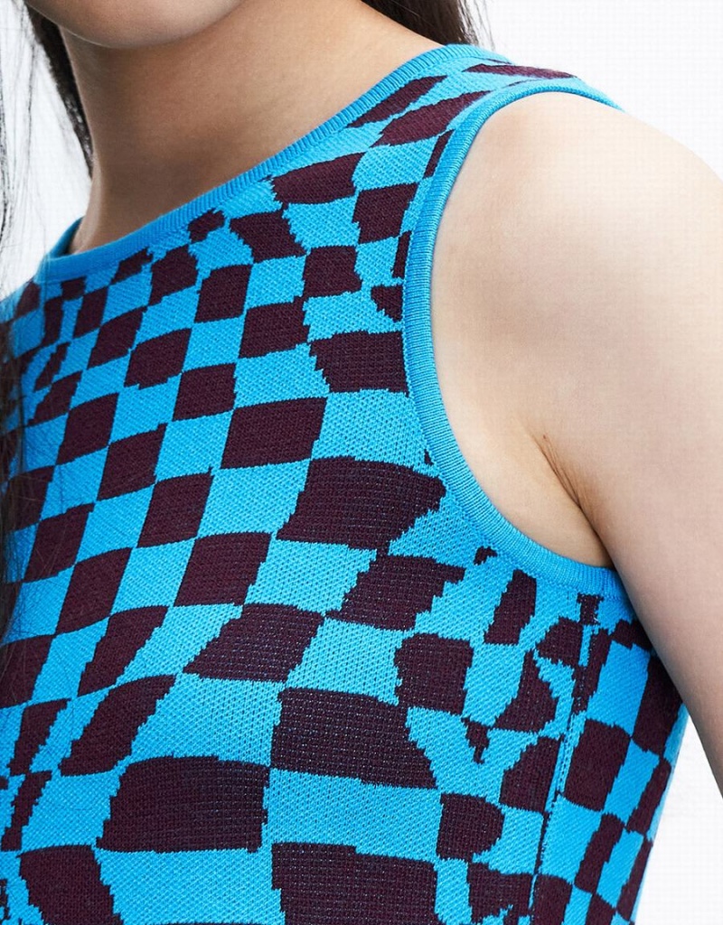 Urban Revivo Wavy Checkered Knitted Women's Tank Top Blue | MZQ4543WH